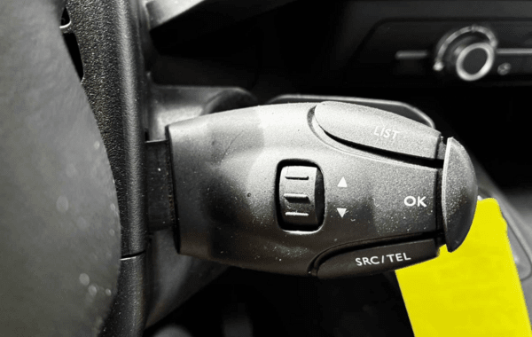 toyota-proace-city-medium-100-d-4d-dynamic - 970344713