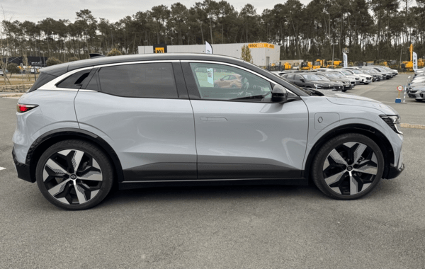 renault-megane-v-e-tech-electric-ev60-220ch-techno-optimum-charge-b - 970684713