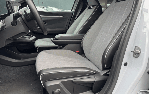 renault-megane-v-e-tech-electric-ev60-220ch-techno-optimum-charge-b - 970684713