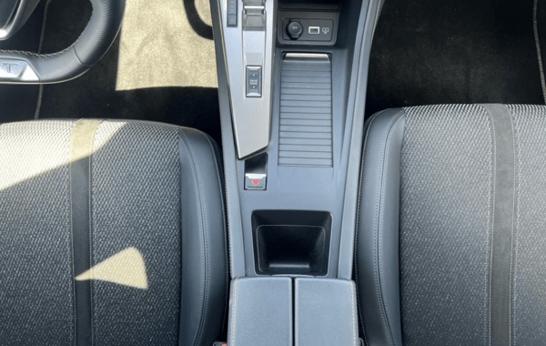 peugeot-408-plug-in-hybrid-225ch-gt-e-eat8 - 971504713