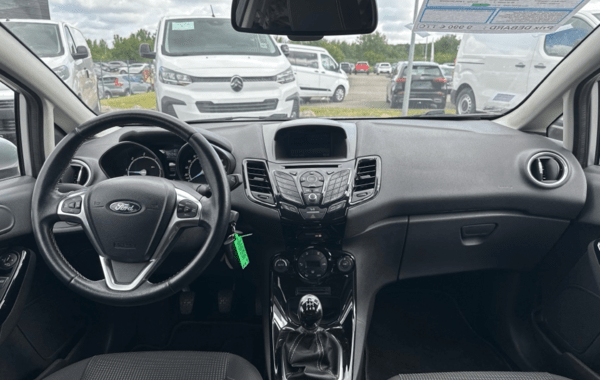 ford-fiesta-1-5-tdci-95ch-fap-titanium-5p - 971644713