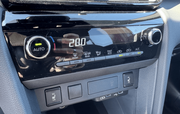 toyota-yaris-cross-130h-design-my26 - 971664713