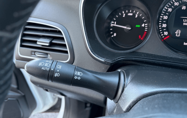 renault-megane-iv-ste-1-5-blue-dci-115ch-energy-air-nav-117g - 972464713