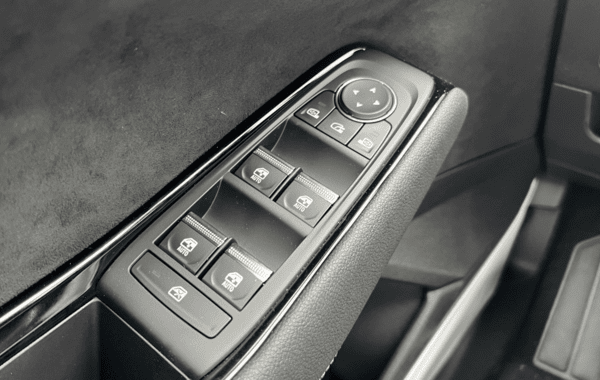 renault-austral-1-2-e-tech-full-hybrid-200ch-esprit-alpine-26 - 972724713