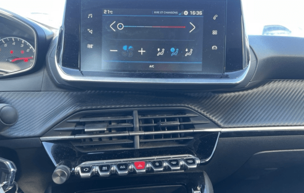 peugeot-208-1-2-puretech-75ch-s-s-active-pack - 972874713