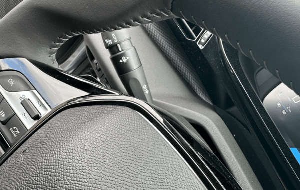 peugeot-308-1-5-bluehdi-130ch-s-s-style-eat8 - 973094713