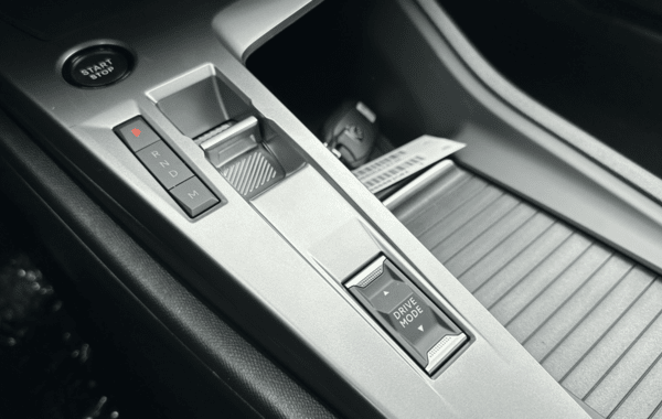 peugeot-308-1-5-bluehdi-130ch-s-s-style-eat8 - 973094713