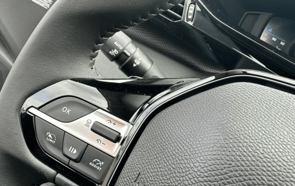 peugeot-308-sw-1-5-bluehdi-130ch-s-s-style-eat8 - 973314713