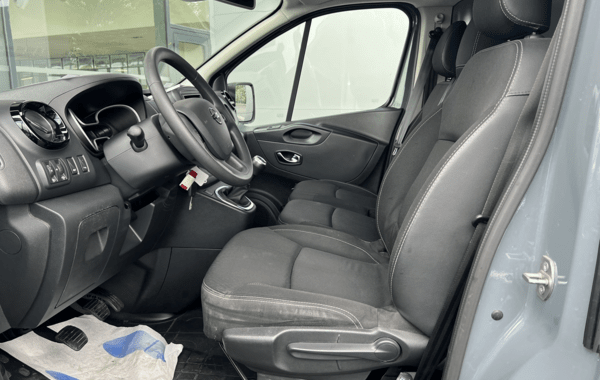 nissan-nv300-fg-l1h1-2t8-2-0-dci-120ch-made-in-france - 973334713