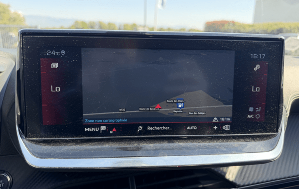 peugeot-208-1-2-100ch-s-s-gt-line-eat8 - 973534713