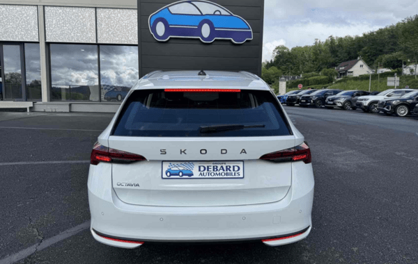 skoda-octavia-combi-2-0-tdi-scr-150ch-selection-dsg7 - 974164713