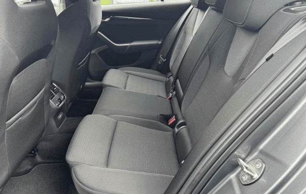 skoda-octavia-combi-2-0-tdi-scr-150ch-selection-dsg7 - 974194713