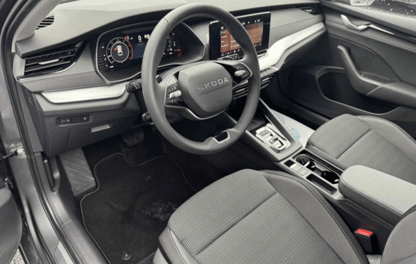 skoda-octavia-combi-2-0-tdi-scr-150ch-selection-dsg7 - 974194713
