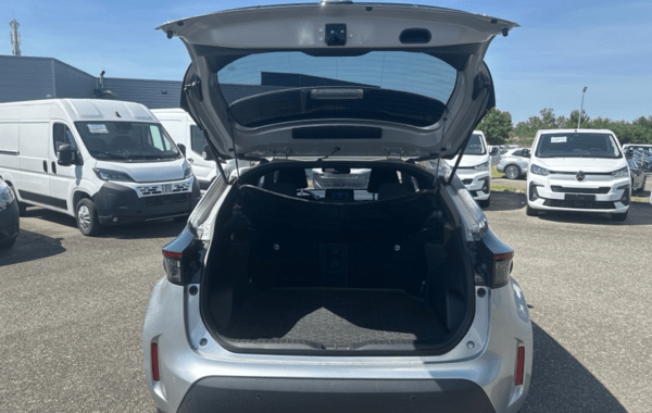 toyota-yaris-cross-116h-design-my22 - 974434713