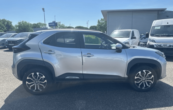 toyota-yaris-cross-116h-design-my22 - 974434713