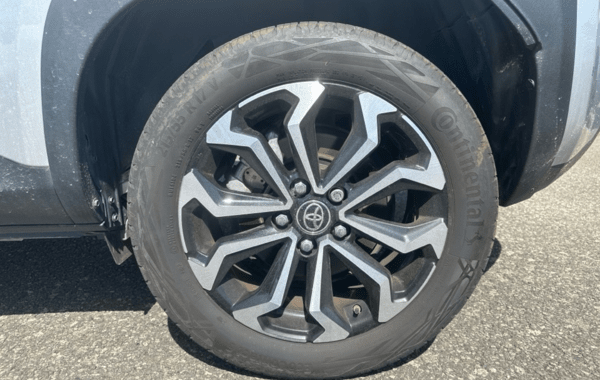 toyota-yaris-cross-116h-design-my22 - 974434713