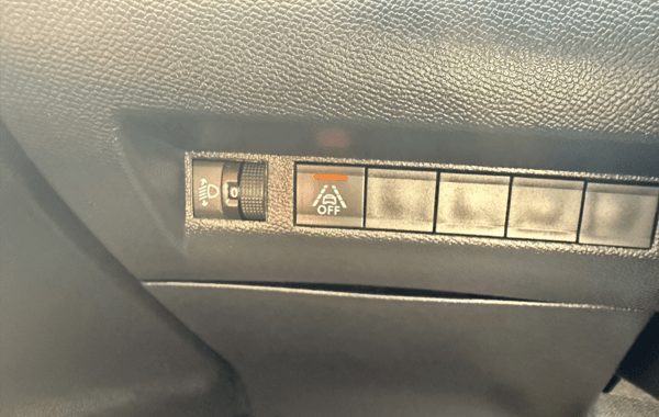 peugeot-2008-1-5-bluehdi-110ch-s-s-allure - 974514713