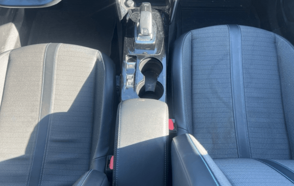 peugeot-2008-1-2-puretech-130ch-s-s-allure-pack-eat8 - 974584713