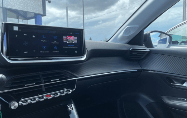 peugeot-208-1-2-hybrid-110ch-allure-e-dcs6 - 974684713