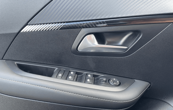 peugeot-208-1-2-hybrid-110ch-allure-e-dcs6 - 974704713