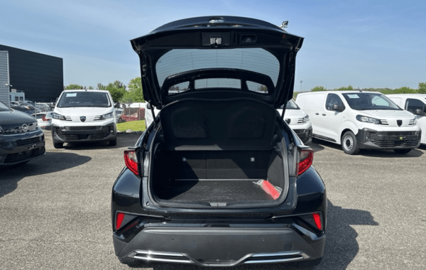 toyota-c-hr-184h-edition-2wd-e-cvt-my20 - 974934713