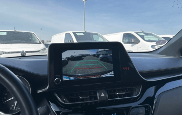 toyota-c-hr-184h-edition-2wd-e-cvt-my20 - 974934713