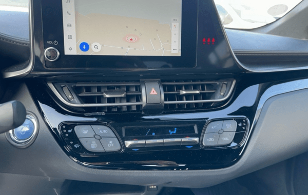 toyota-c-hr-184h-edition-2wd-e-cvt-my20 - 974934713