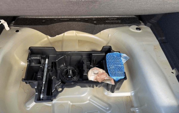 citroen-c4-1-2-hybride-145ch-business-e-dcs6 - 975354713