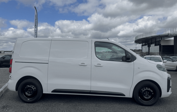 citroen-jumpy-fg-m-2-2-diesel-180ch-automatique - 975404713