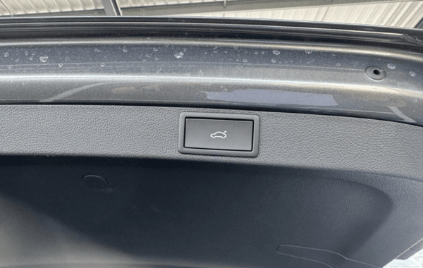 skoda-octavia-combi-2-0-tdi-scr-150ch-selection-dsg7 - 975684713