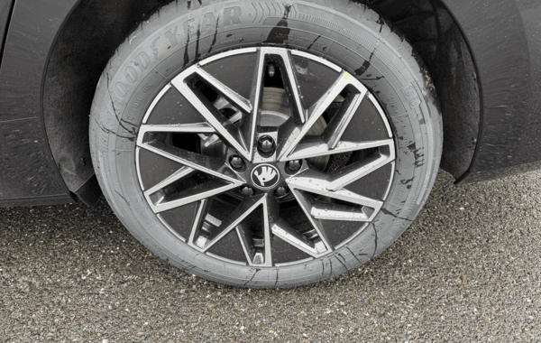 skoda-octavia-combi-2-0-tdi-scr-150ch-selection-dsg7 - 975764713