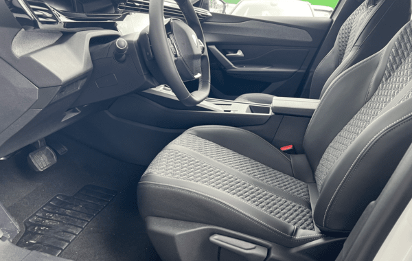 peugeot-308-1-5-bluehdi-130ch-s-s-allure-eat8 - 975844713