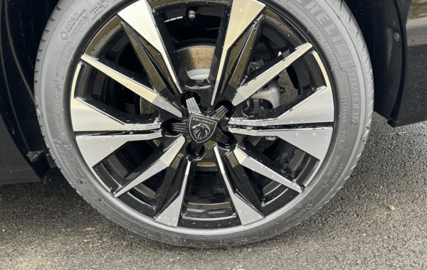 peugeot-308-sw-1-5-bluehdi-130ch-s-s-allure-eat8 - 975904713