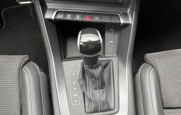 audi-q3-35-tdi-150ch-s-line-s-tronic-7 - 976194713