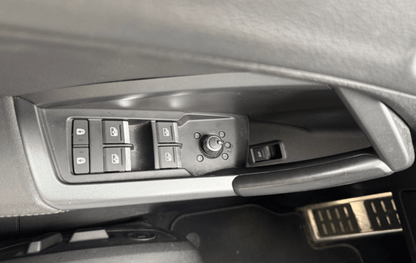 audi-q3-35-tdi-150ch-s-line-s-tronic-7 - 976194713