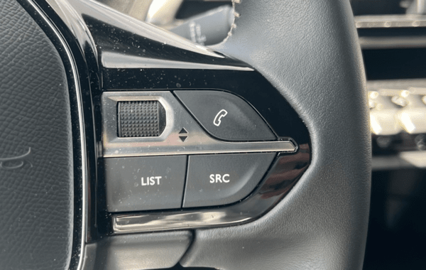 peugeot-3008-1-2-puretech-130ch-s-s-active-pack - 976454713