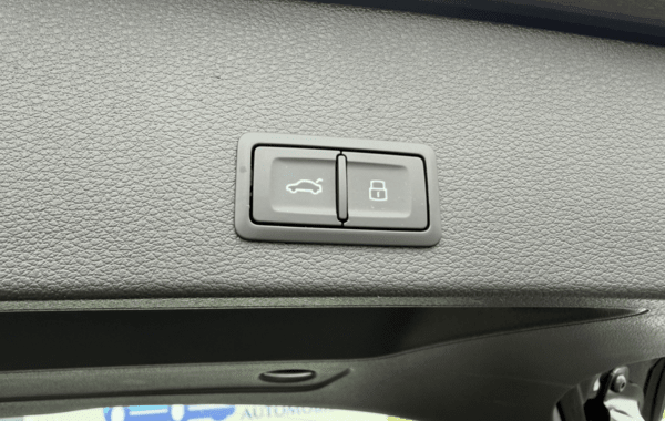 audi-q2-35-tdi-150ch-s-line-s-tronic-7 - 976734713