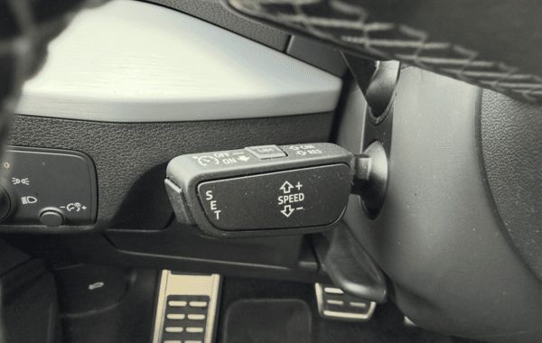audi-q2-35-tdi-150ch-s-line-s-tronic-7 - 976734713
