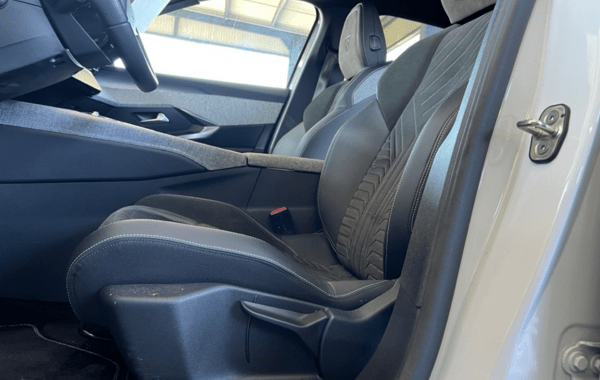 peugeot-3008-1-2-hybrid-136ch-gt-e-dcs6 - 976744713