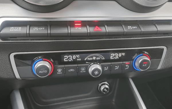 audi-q2-35-tdi-150ch-s-line-s-tronic-7 - 976804713