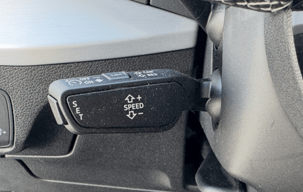 audi-q2-35-tdi-150ch-s-line-s-tronic-7 - 976874713
