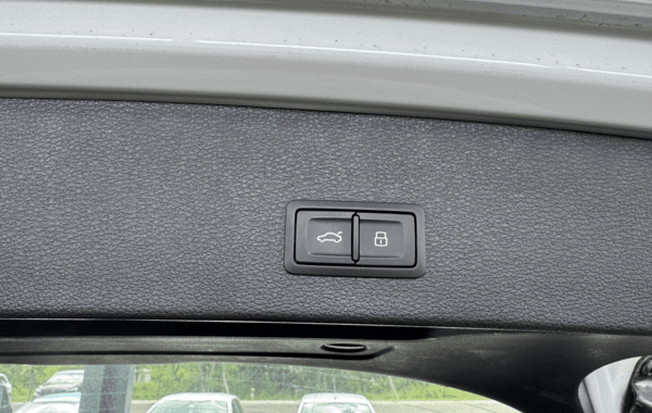 audi-q2-35-tdi-150ch-s-line-s-tronic-7 - 976884713