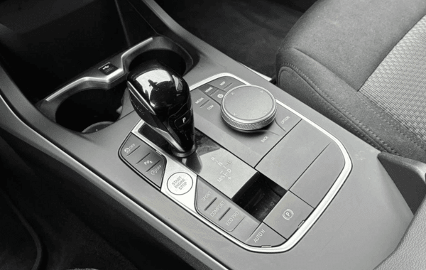 bmw-serie-1-f40-116ia-109ch-business-design-dkg7 - 977054713