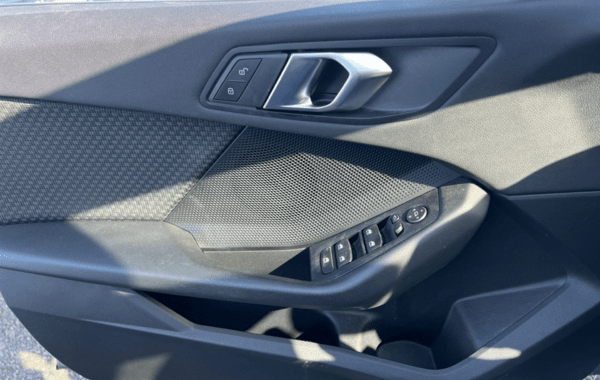 bmw-serie-1-f40-116ia-109ch-business-design-dkg7 - 977204713