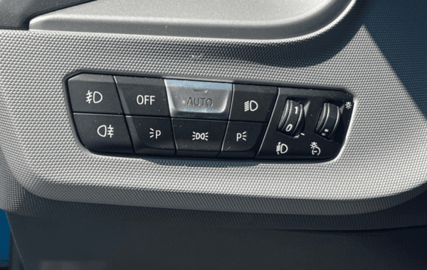 bmw-serie-1-f40-116ia-109ch-business-design-dkg7 - 977544713