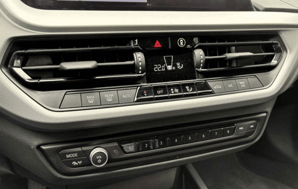 bmw-serie-1-f40-116ia-109ch-business-design-dkg7 - 977584713