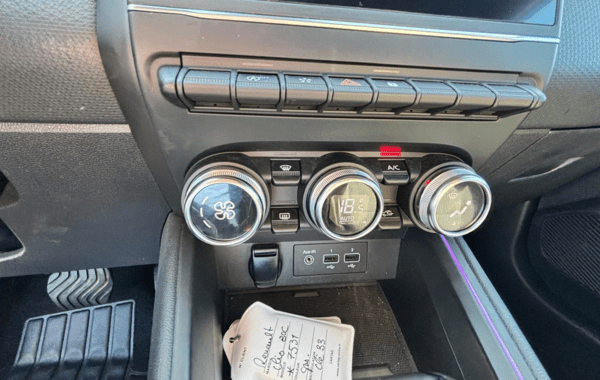 renault-clio-v-1-3-tce-130ch-fap-intens-edc - 977624713