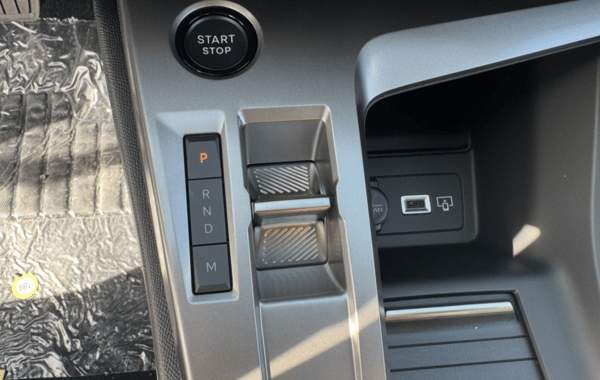 peugeot-308-1-5-bluehdi-130ch-s-s-allure-eat8 - 978384713