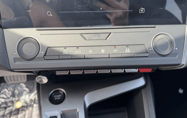 peugeot-308-1-5-bluehdi-130ch-s-s-allure-eat8 - 978424713