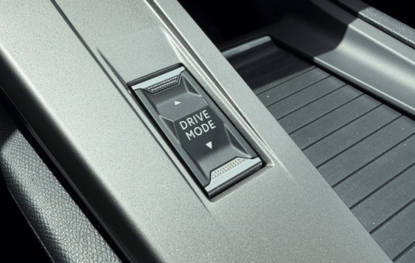 peugeot-308-1-5-bluehdi-130ch-s-s-allure-eat8 - 978484713